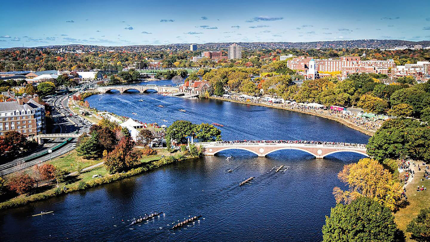 UW Women To Compete In Championship Eigths At Head Of The Charles