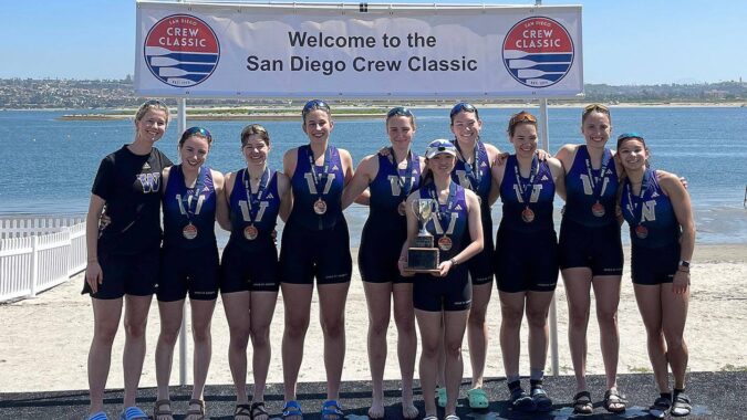 UW Novice Crew Wins At San Diego Crew Classic UW Novice Crew Wins At San Diego Crew Classic