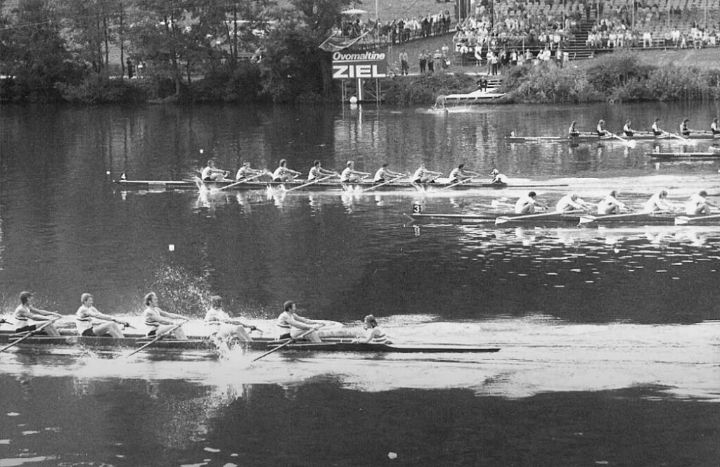 Washington Rowing: 1974