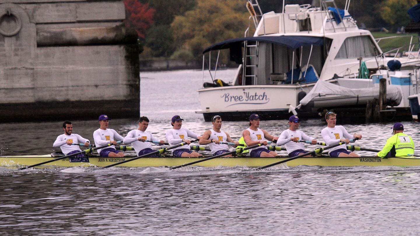 Huskies Wrap Up Fall With Sweep Of Head Of The Lake Races