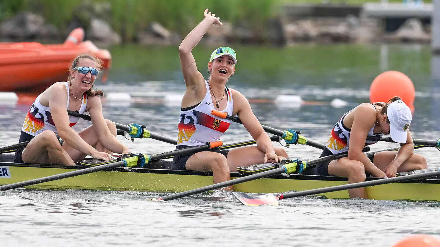 Schendekehl Wins Bronze: Four More Dawgs To Row For Medals Thursday